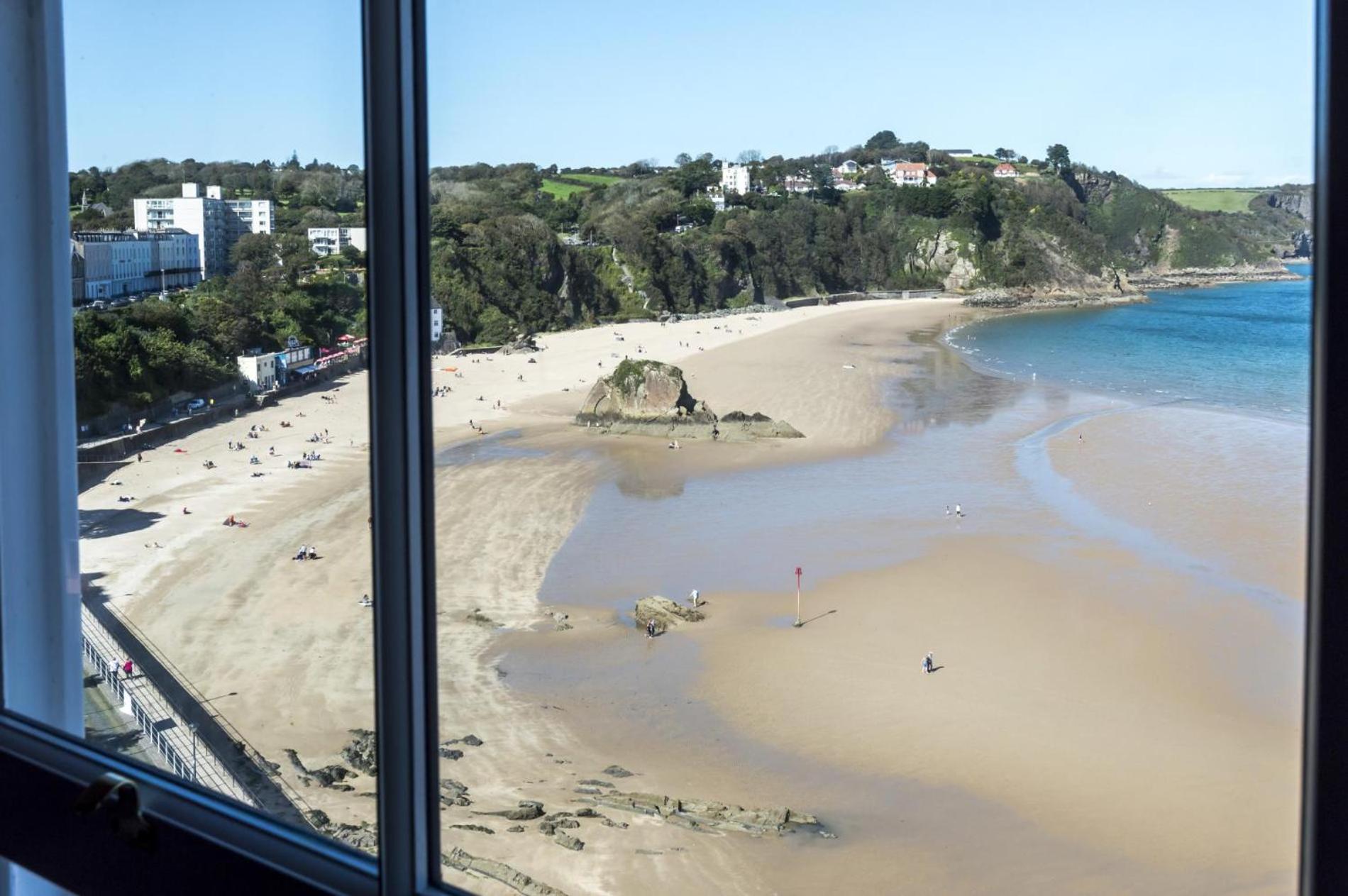 Lady Tenby - 2 Bedroom Apartment - Tenby Eksteriør bilde