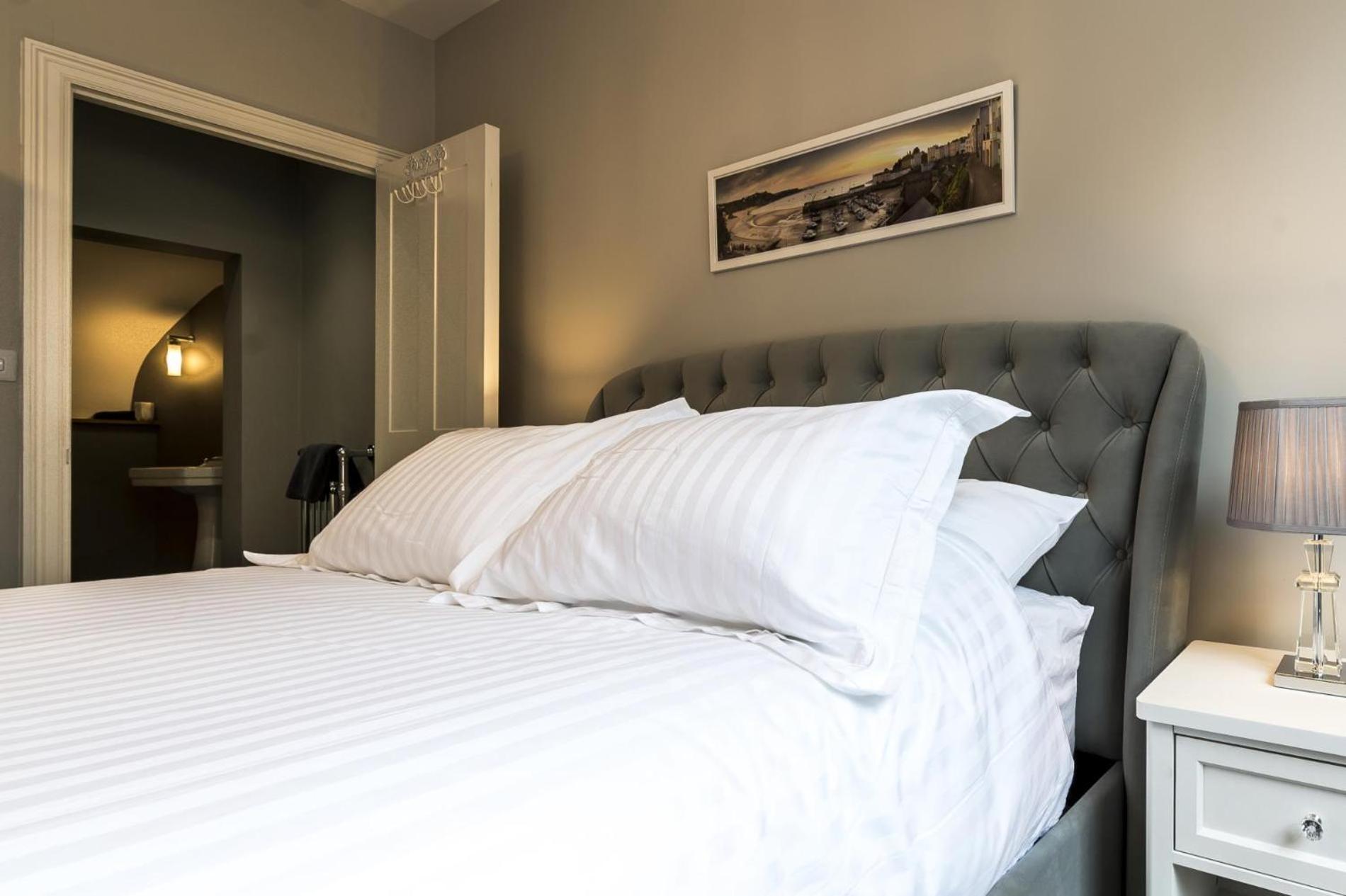 Lady Tenby - 2 Bedroom Apartment - Tenby Eksteriør bilde